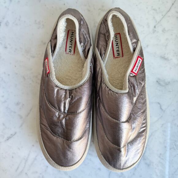 Hunter Insulated Quilted Slip-On Shoes Metallic Bronze – Women’s 10 - Picture 2 of 9